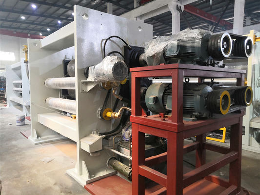 টেবিল ক্লথ ISO9001 6000mm ক্যালেন্ডার মেকিং মেশিন